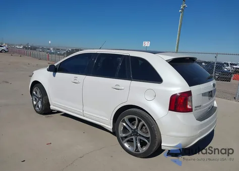 2013 Ford Edge Sport z USA, uszkodzony, nr VIN 2FMDK3AKXDBC25832